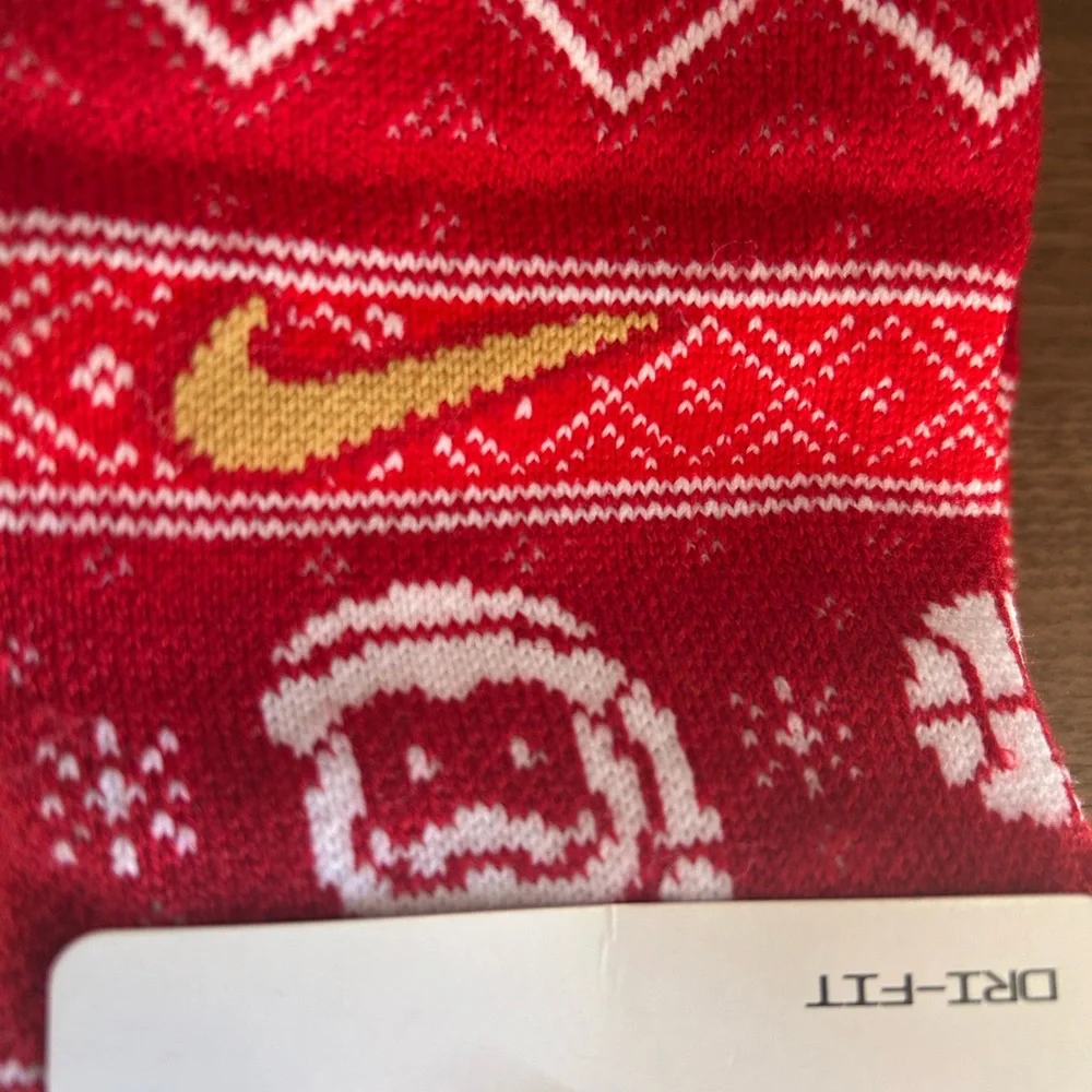 Nike bright red